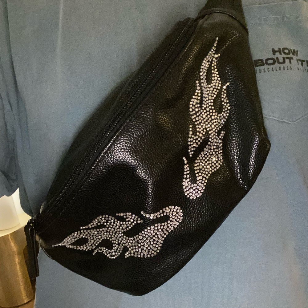 Fanny pack!!